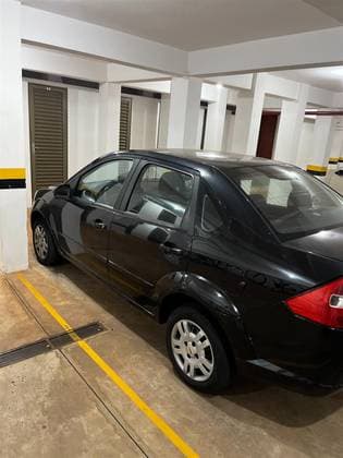 Carro 1.6 MPI FIRST SEDAN 8V FLEX 4P MANUAL