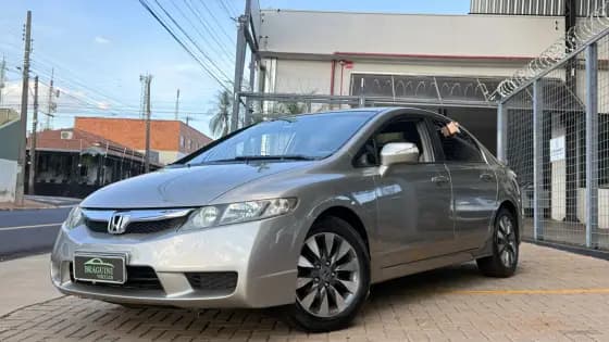 Carro 1.8 LXL 16V FLEX 4P MANUAL