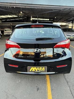 Carro 1.6 PREMIUM 16V FLEX 4P AUTOMÁTICO