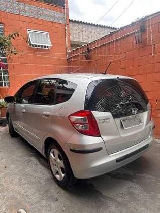 Carro 1.4 LX 16V FLEX 4P AUTOMÁTICO