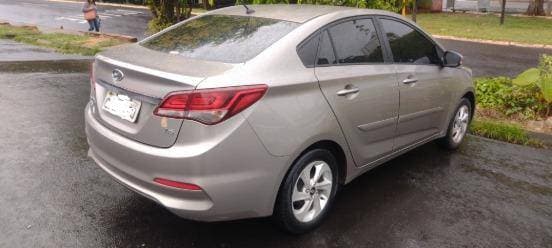 Carro 1.6 COMFORT STYLE 16V FLEX 4P MANUAL