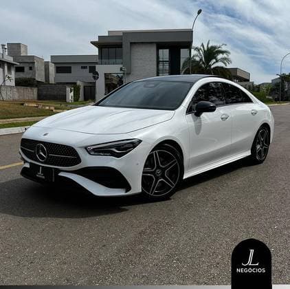 Carro 1.3 MHEV AMG LINE 7G-DCT