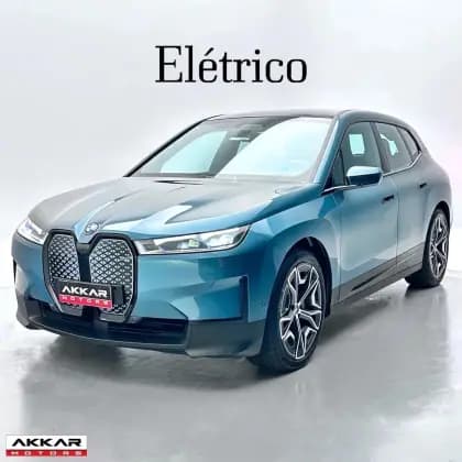 Carro ELÉTRICO XDRIVE40