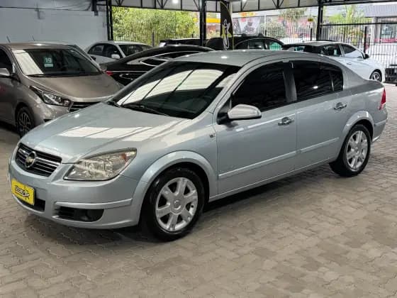 Carro 2.0 MPFI ELEGANCE 8V FLEX 4P AUTOMÁTICO