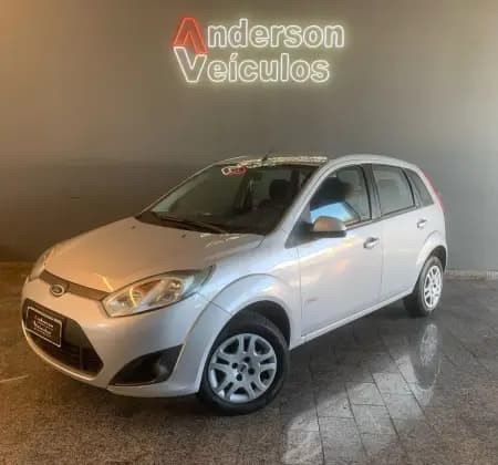 Carro 1.6 MPI CLASS HATCH 8V FLEX 4P MANUAL