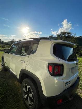 Carro 2.0 16V TURBO DIESEL TRAILHAWK 4P 4X4 AUTOMÁTICO