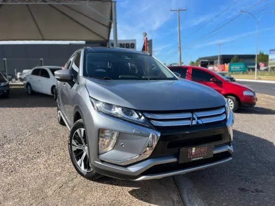 Carro 1.5 MIVEC TURBO GASOLINA HPE-S S-AWC CVT