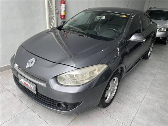 Carro 2.0 DYNAMIQUE 16V FLEX 4P AUTOMÁTICO