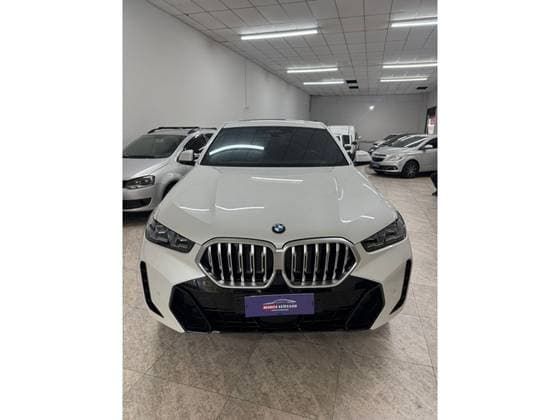 Carro 3.0 TWINPOWER GASOLINA XDRIVE40I M SPORT AUTOMÁTICO