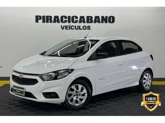 Carro 1.4 MPFI ADVANTAGE 8V FLEX 4P AUTOMÁTICO