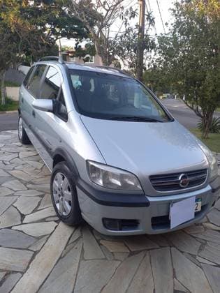 Carro 2.0 MPFI EXPRESSION 8V FLEX 4P AUTOMÁTICO