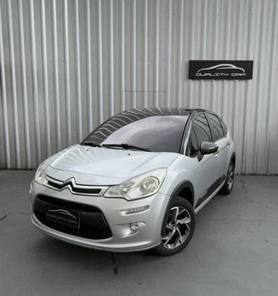 Carro 1.6 VTI 120 FLEX URBAN TRAIL EAT6