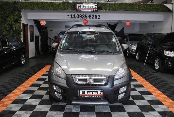Carro 1.8 MPI ADVENTURE 8V FLEX 4P MANUAL