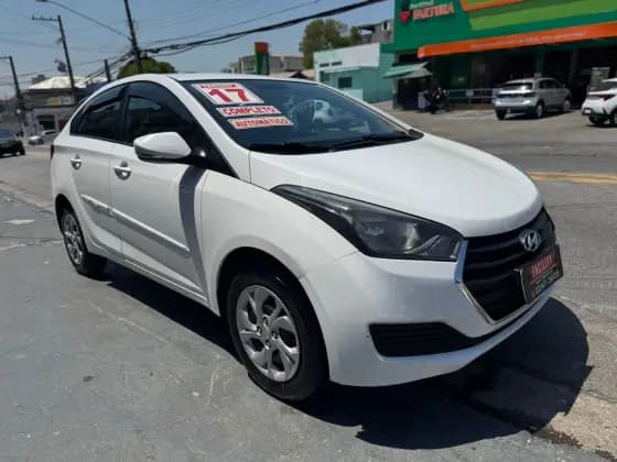 Carro 1.6 COMFORT PLUS 16V FLEX 4P AUTOMÁTICO