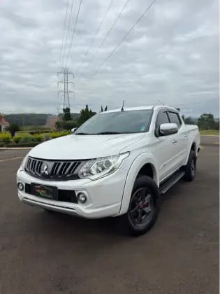 Carro 2.4 16V TURBO DIESEL SPORT HPE CD 4P 4X4 AUTOMÁTICO