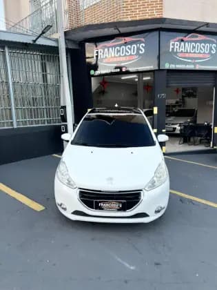 Carro 1.6 GRIFFE 16V FLEX 4P AUTOMÁTICO
