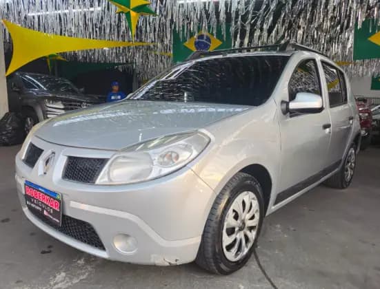 Carro 1.0 EXPRESSION 16V FLEX 4P MANUAL