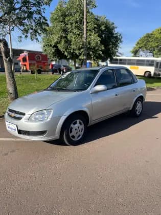 Carro 1.0 MPFI LS 8V FLEX 4P MANUAL