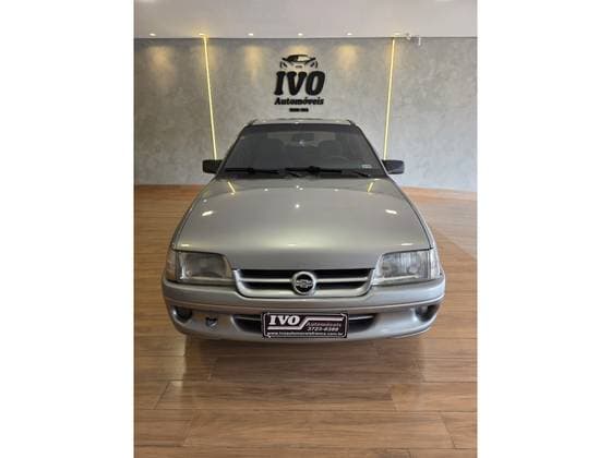Carro 2.0 EFI GL 8V GASOLINA 2P MANUAL
