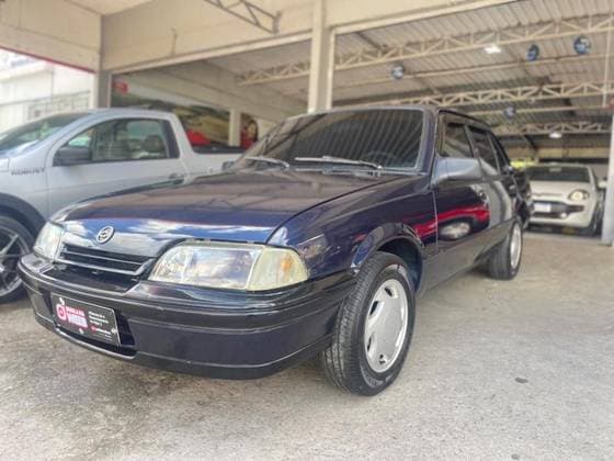 Carro 2.0 EFI CLUB 8V ÁLCOOL 2P MANUAL