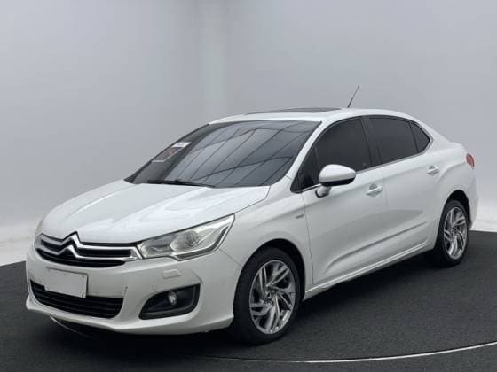 Carro 1.6 EXCLUSIVE 16V TURBO GASOLINA 4P AUTOMÁTICO