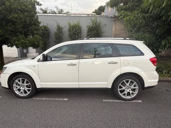 Carro 3.6 RT V6 GASOLINA 4P AUTOMÁTICO