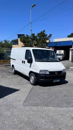 Carro 2.8 CARGO 8V TURBO DIESEL 3P MANUAL