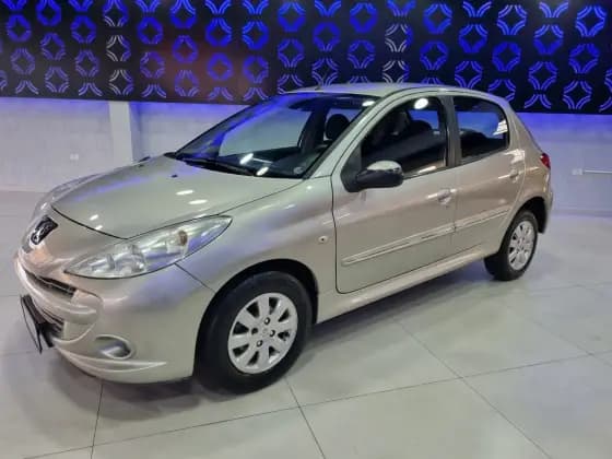 Carro 1.4 XR SPORT 8V FLEX 4P MANUAL