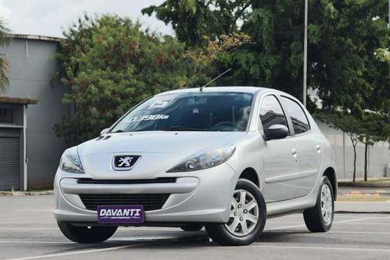 Carro 1.4 SEDAN ACTIVE 8V FLEX 4P MANUAL