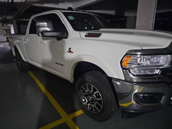 Carro 6.7 I6 TURBO DIESEL LIMITED LONGHORN CD 4X4 AUTOMÁTICO