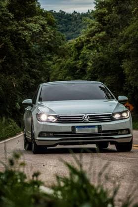 Carro 2.0 16V TSI BLUEMOTION GASOLINA HIGHLINE 4P DSG