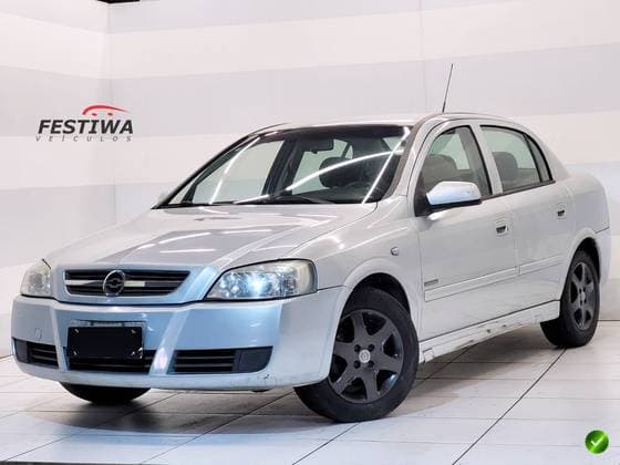 Carro 2.0 MPFI ADVANTAGE SEDAN 8V FLEX 4P MANUAL