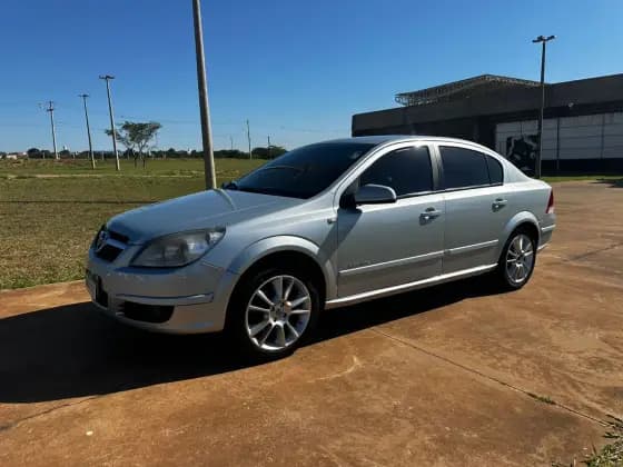 Carro 2.0 MPFI ELEGANCE 8V FLEX 4P MANUAL