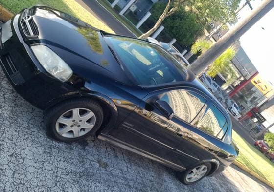 Carro 2.0 MPFI COMFORT SEDAN 8V FLEX 4P MANUAL