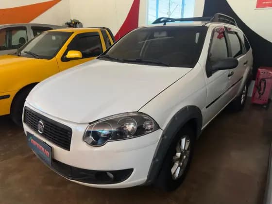 Carro 1.4 MPI TREKKING WEEKEND 8V FLEX 4P MANUAL