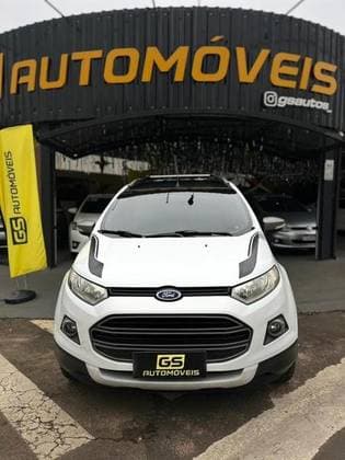 Carro 1.6 FREESTYLE 16V FLEX 4P MANUAL