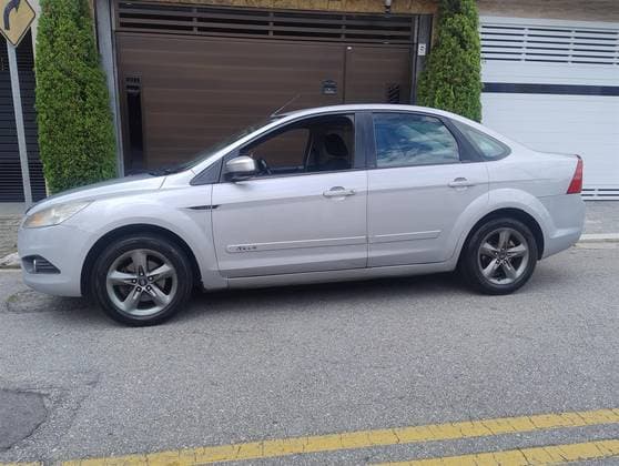 Carro 2.0 GLX 16V GASOLINA 4P AUTOMÁTICO