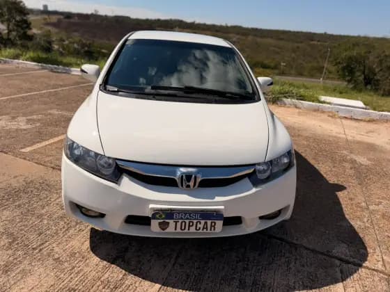 Carro 1.8 LXS 16V FLEX 4P MANUAL