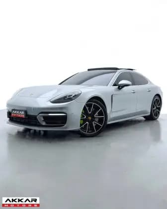 Carro 2.9 V6 E-HYBRID 4S PDK