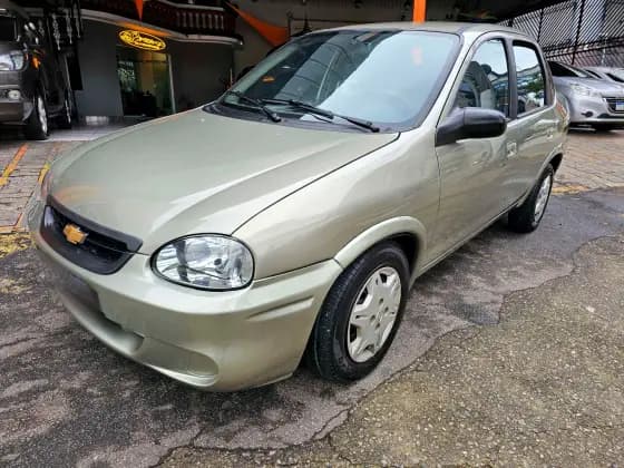 Carro 1.0 MPFI LIFE 8V FLEX 4P MANUAL