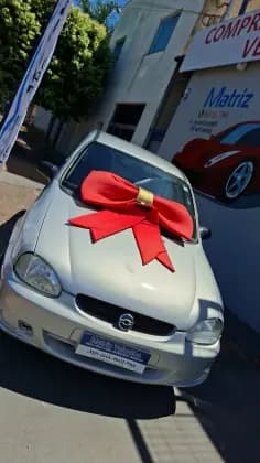 Carro 1.0 MPFI CLASSIC SEDAN 8V ÁLCOOL 4P MANUAL