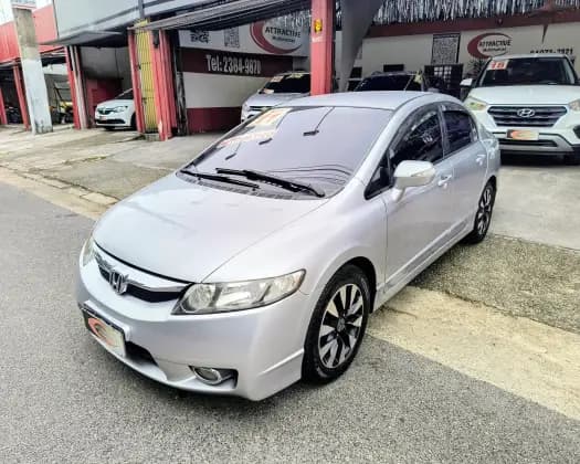 Carro 1.8 LXL 16V FLEX 4P AUTOMÁTICO
