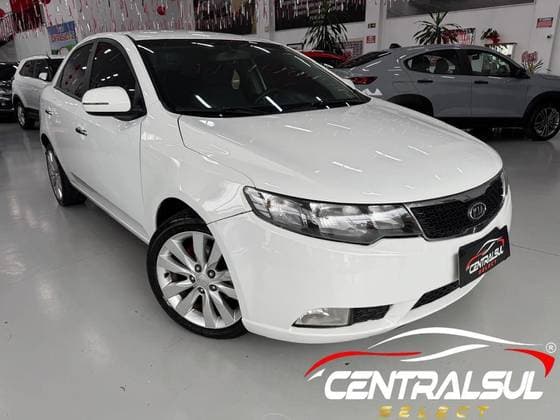 Carro 1.6 E.221 SEDAN 16V GASOLINA 4P MANUAL