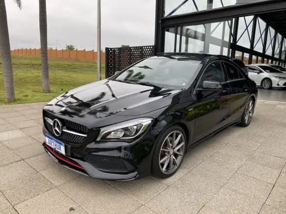 Carro 2.0 CGI GASOLINA SPORT 4MATIC 7G-DCT