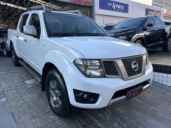 Carro 2.5 SV ATTACK 4X2 CD TURBO ELETRONIC DIESEL 4P MANUAL