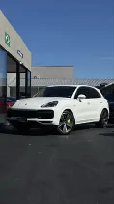 Carro 4.0 V8 E-HYBRID TURBO S AWD TIPTRONIC S