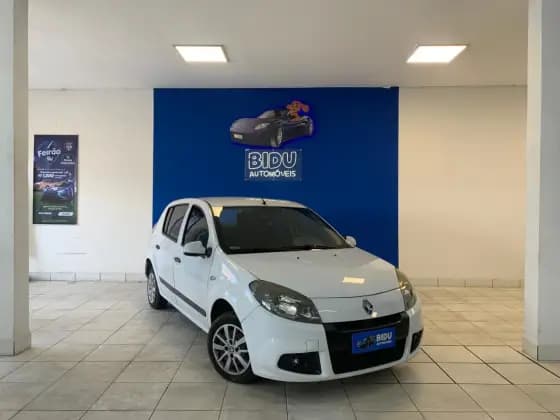 Carro 1.0 EXPRESSION 16V FLEX 4P MANUAL