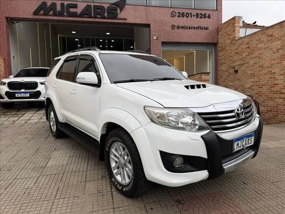 Carro 3.0 SRV 4X4 16V TURBO INTERCOOLER DIESEL 4P AUTOMÁTICO