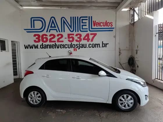 Carro 1.0 COMFORT STYLE 12V FLEX 4P MANUAL