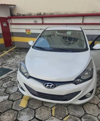 Carro 1.6 COMFORT PLUS 16V FLEX 4P MANUAL